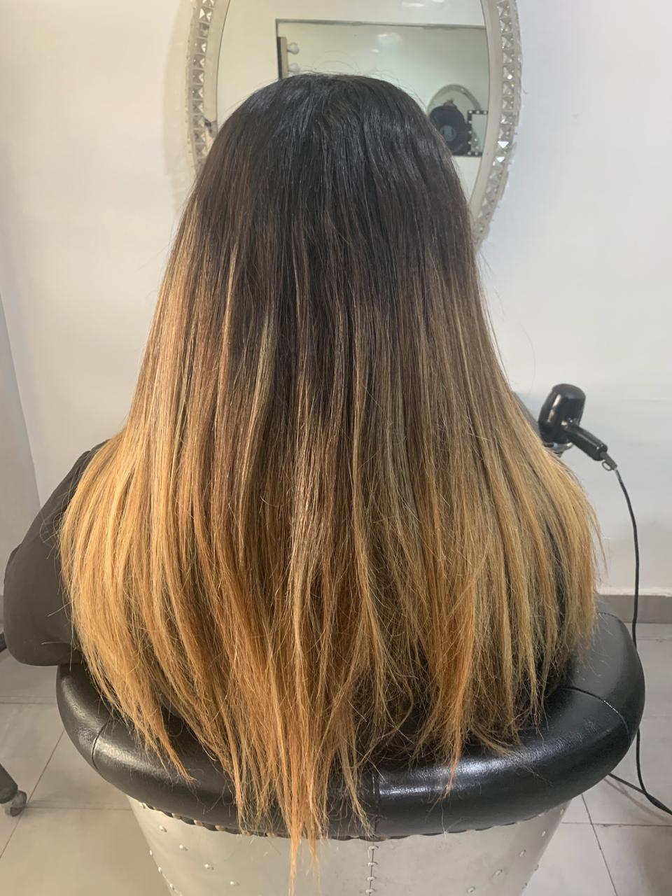 Transformation 4 : cheveux avant la prestation